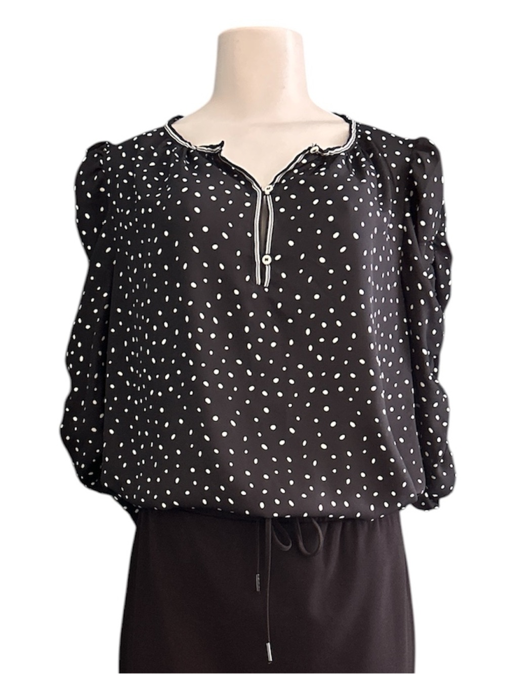 Max Studio Black and White Polka Dot Half Cinch Sleeve Sheer Blouse Plus Size 1X